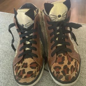 Kitty sneakers